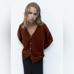 Zara, Buttoned knit cardigan sweater, Brown, Small
